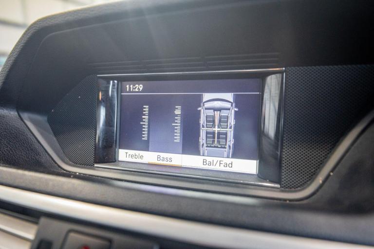2009 Mercedes-Benz E Class E220 CDI BlueEFFICIENCY SE 4dr Tip Auto SALOON DIESEL Automatic