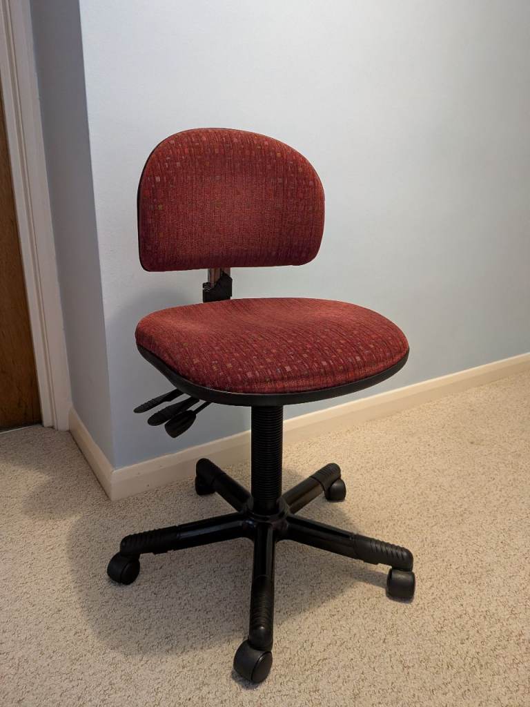 Typist chair