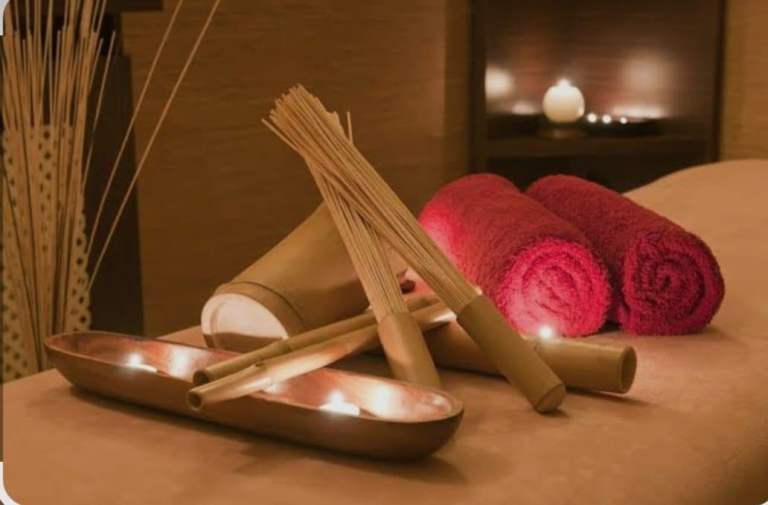 Massage professional 