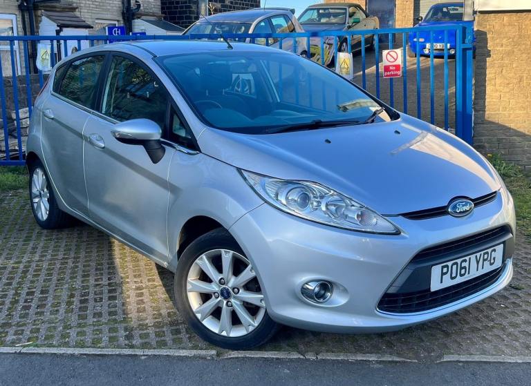 Ford, FIESTA, Hatchback, 2011, Manual, 1242 (cc), 5 doors