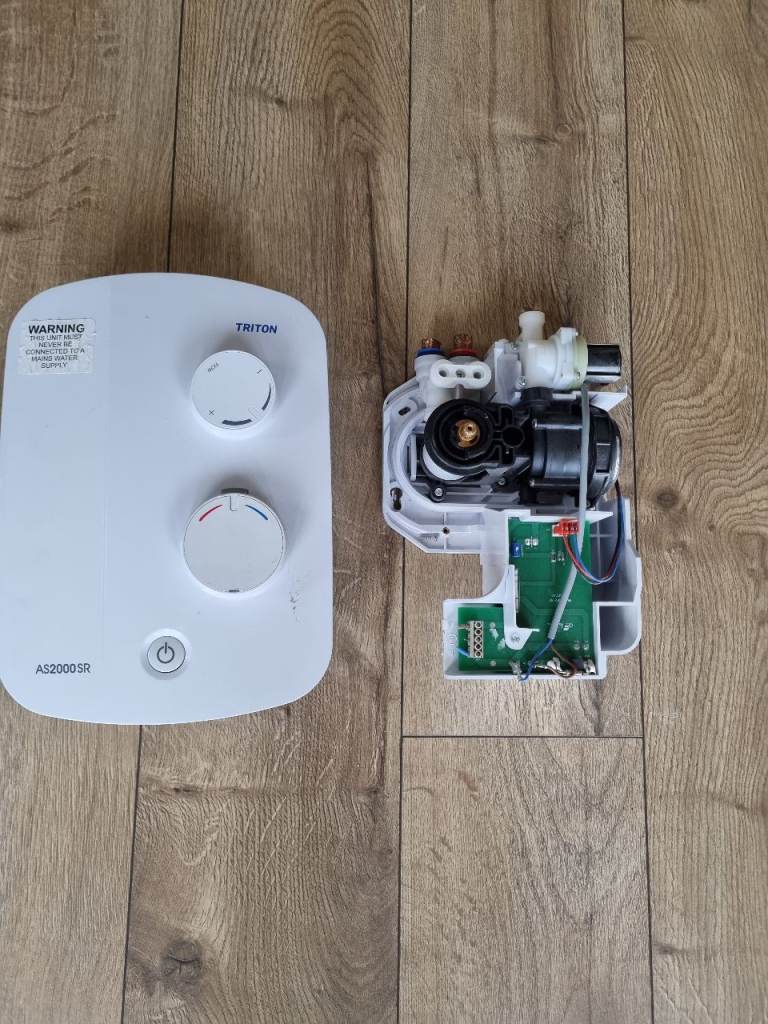 Triton AS2000SR