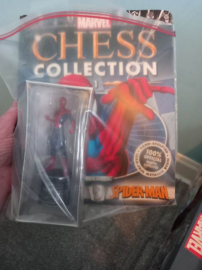 marvel chess set