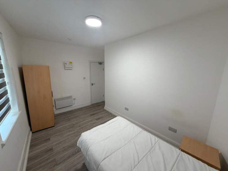 DSS Accepted - Double Room Available in New Cross Lewisham SE14