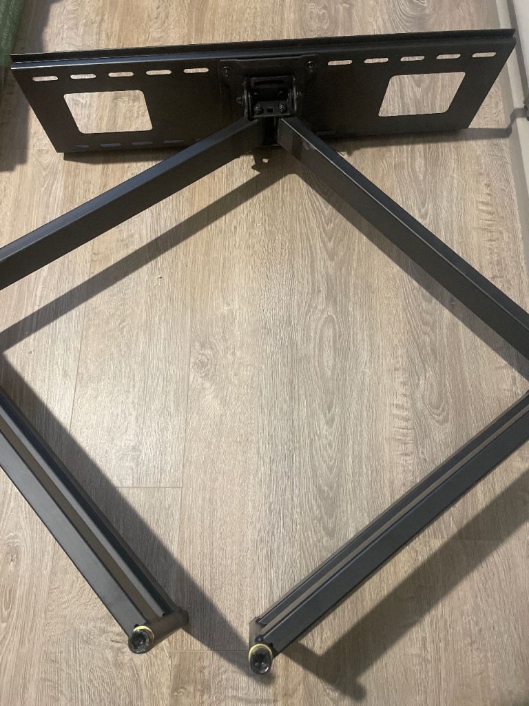 Very heavy duty tv wall bracket