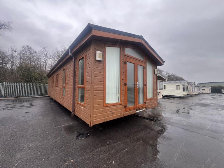 Static caravan / Lodge Prestige Seascape 42x14 2bed DG/CH - Free UK Delivery 