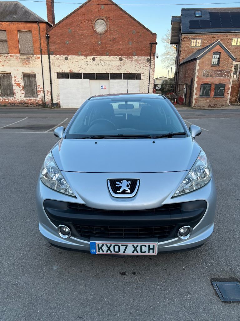 Peugeot, 207, Hatchback, 2007, Manual, 1560 (cc), 3 doors