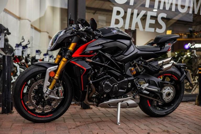 MV Agusta Brutale 1000 RR ! LOW MILES ! RARE ! CARBON ! OHLINS ! STUNNING