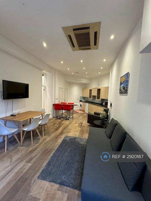 1 bedroom house in Palace Court, London, NW3 (1 bed) (#2920187)