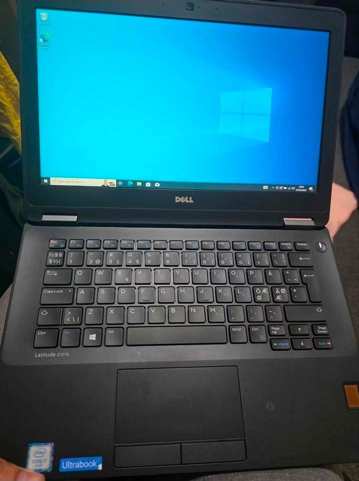 Dell Core i7 Laptop – Good Condition
