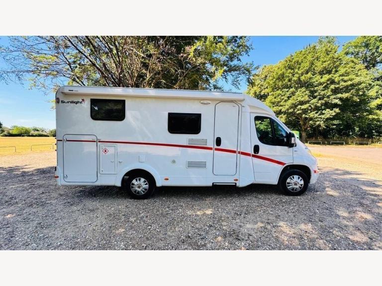 2021 Sunlight V 66 Twin Beds, Under 7m, Solar Panel, TV