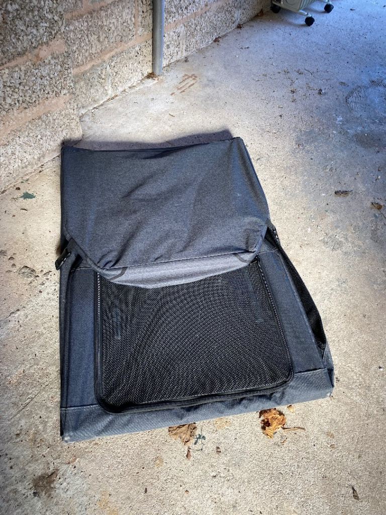 Portable dog box for medium size dog 