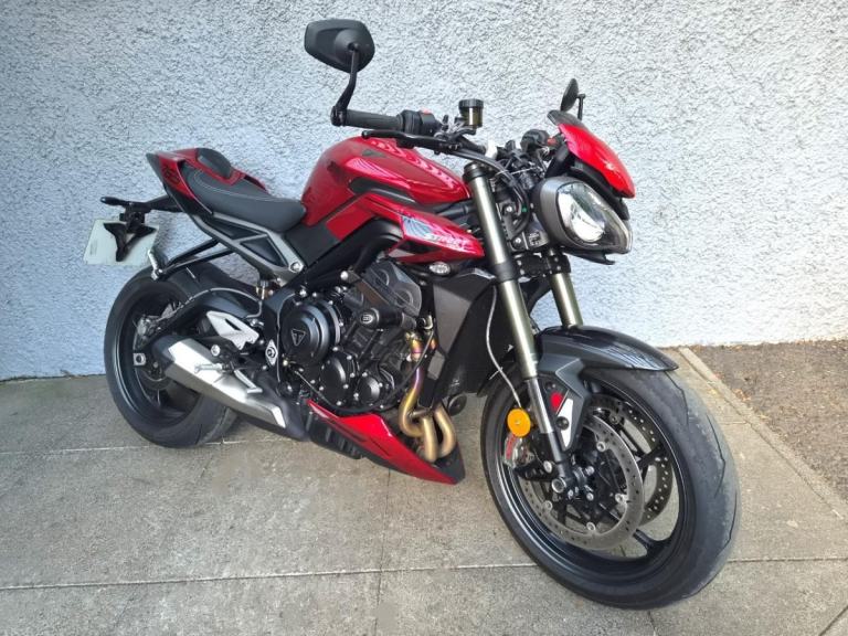 2024 Triumph Street Triple 765 RS 