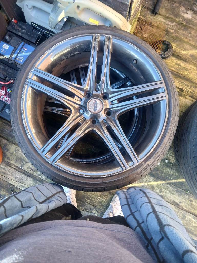 Vw seat skoda audi merc  fitting 