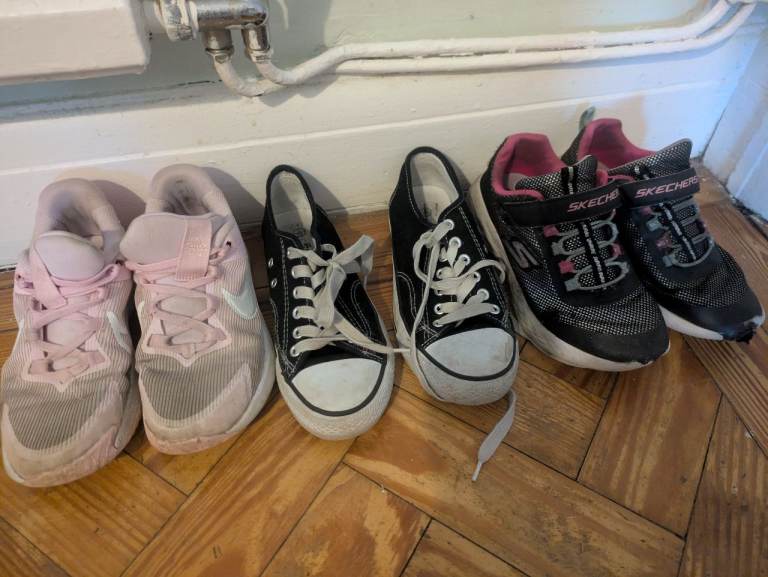 FREE: 3x pairs of used girls shoes. UK Size 2/3. Sketchers etc