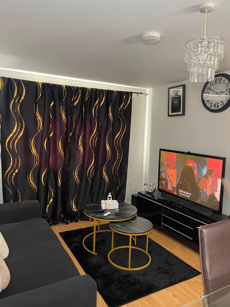 Single Room Available in 2-Bedroom Flat 