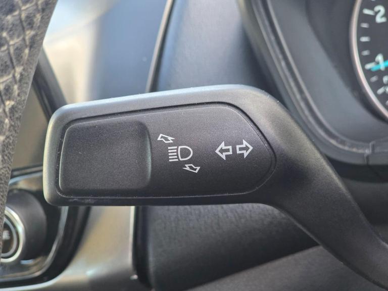 2018 Ford Ecosport 1.0T EcoBoost Zetec Auto Euro 6 (s/s) 5dr HATCHBACK Petrol Automatic