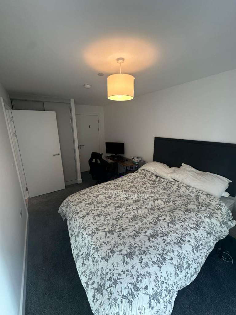 Room for great location