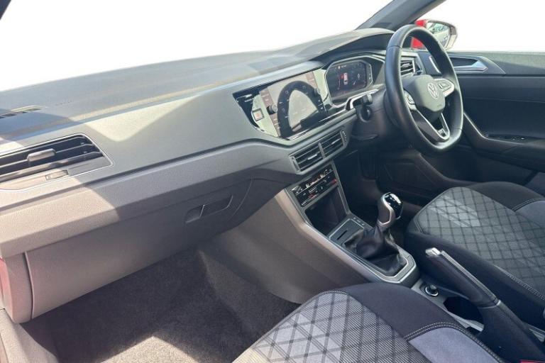 VOLKSWAGEN POLO 1.0 TSI R-Line 5dr