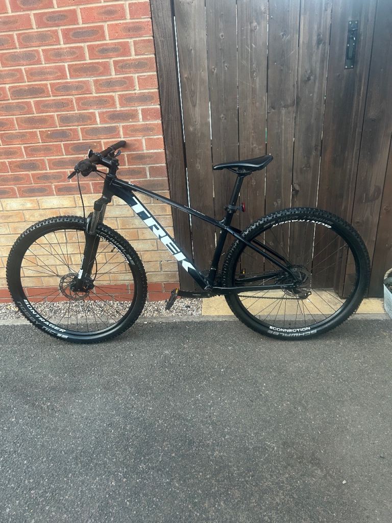 TREK MARLIN 5