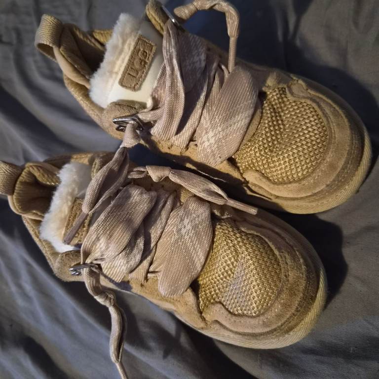Ugg trianers
