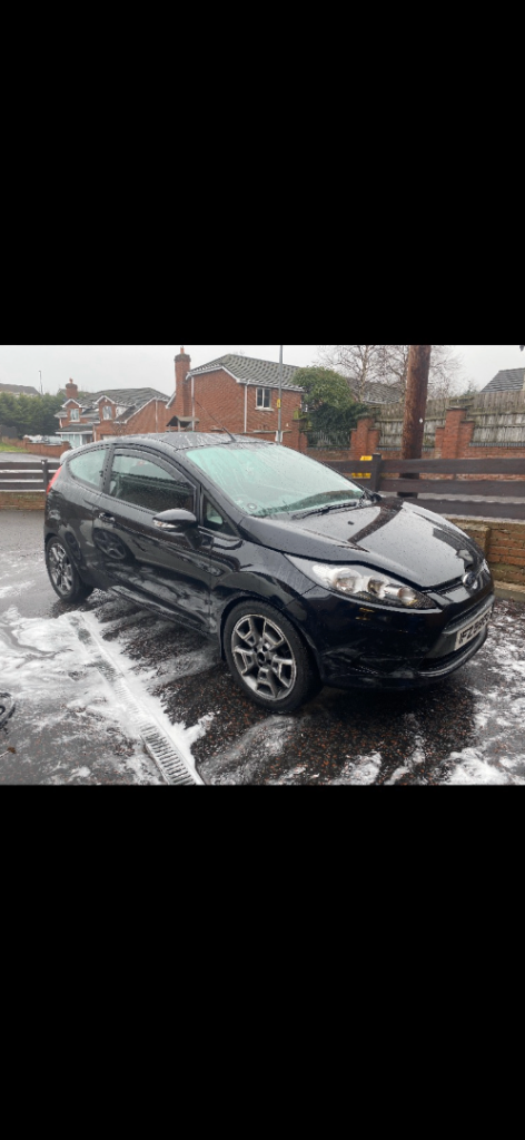 Ford, FIESTA, Hatchback, 2012, Manual, 1242 (cc), 3 doors