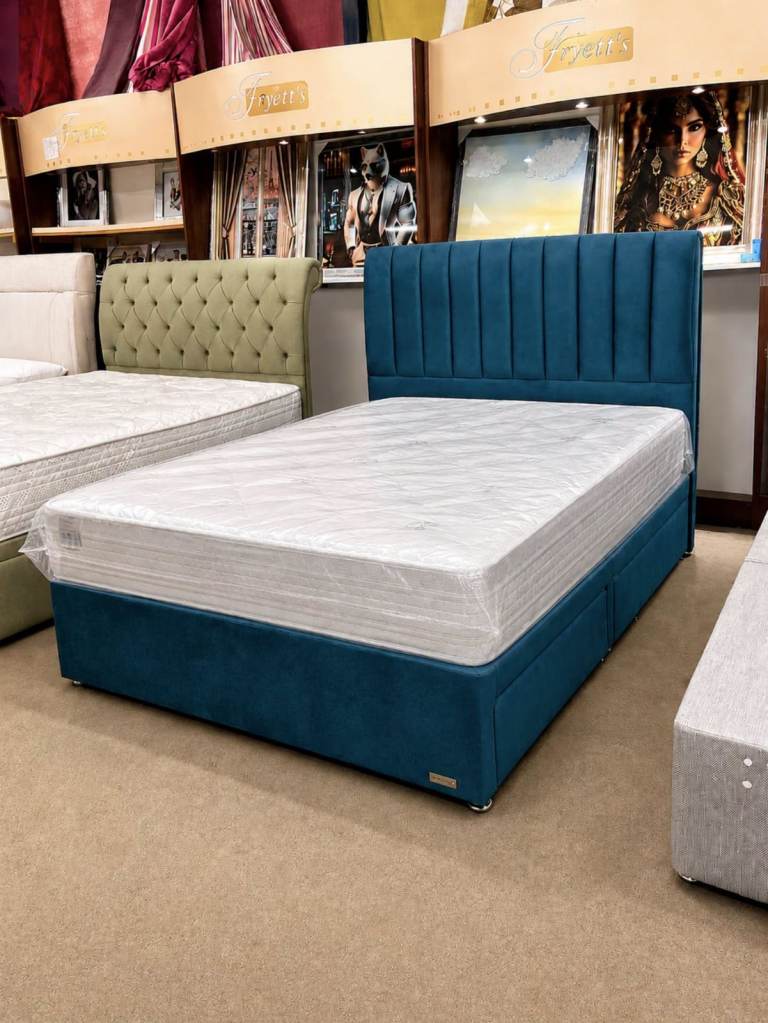 💸 4FT Small Double Divan Bed + Mattress 📦 25% OFF Limited Offer 📞 Book Today
