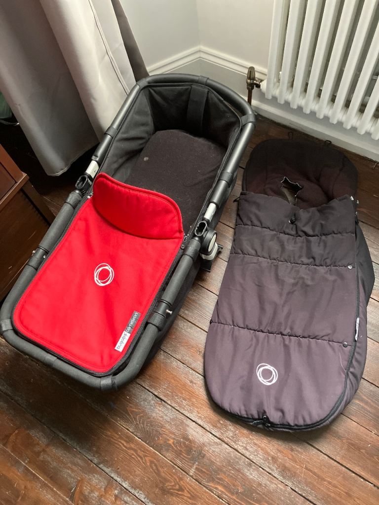 Bugaboo cameleon 3 cot and footmuff