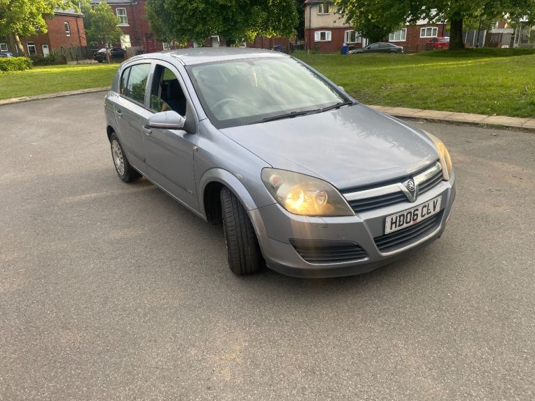 Vauxhall, ASTRA, Hatchback, 2006, Semi-Auto, 1598 (cc), 5 doors