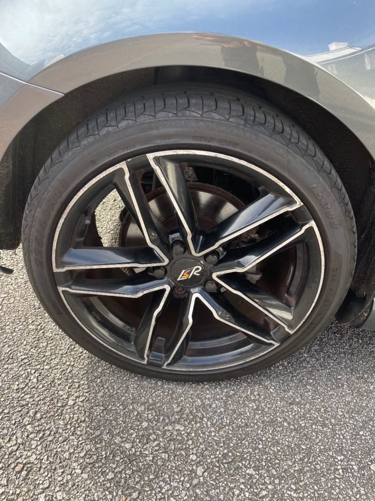 Audi/vw 18 inch alloy wheels and tyres 5x112