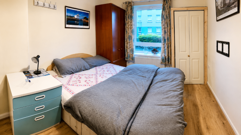Clean & Bright Single Room in Shared House – £600 PCM – Available Now