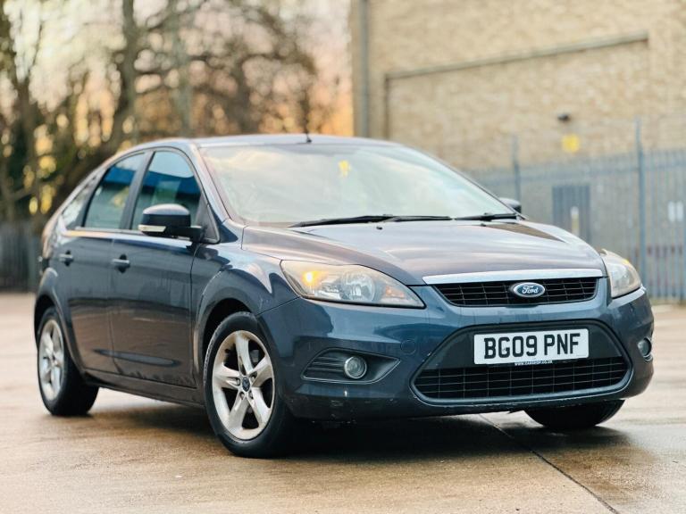  Ford Focus 1.6 Zetec 5dr Petrol Manual