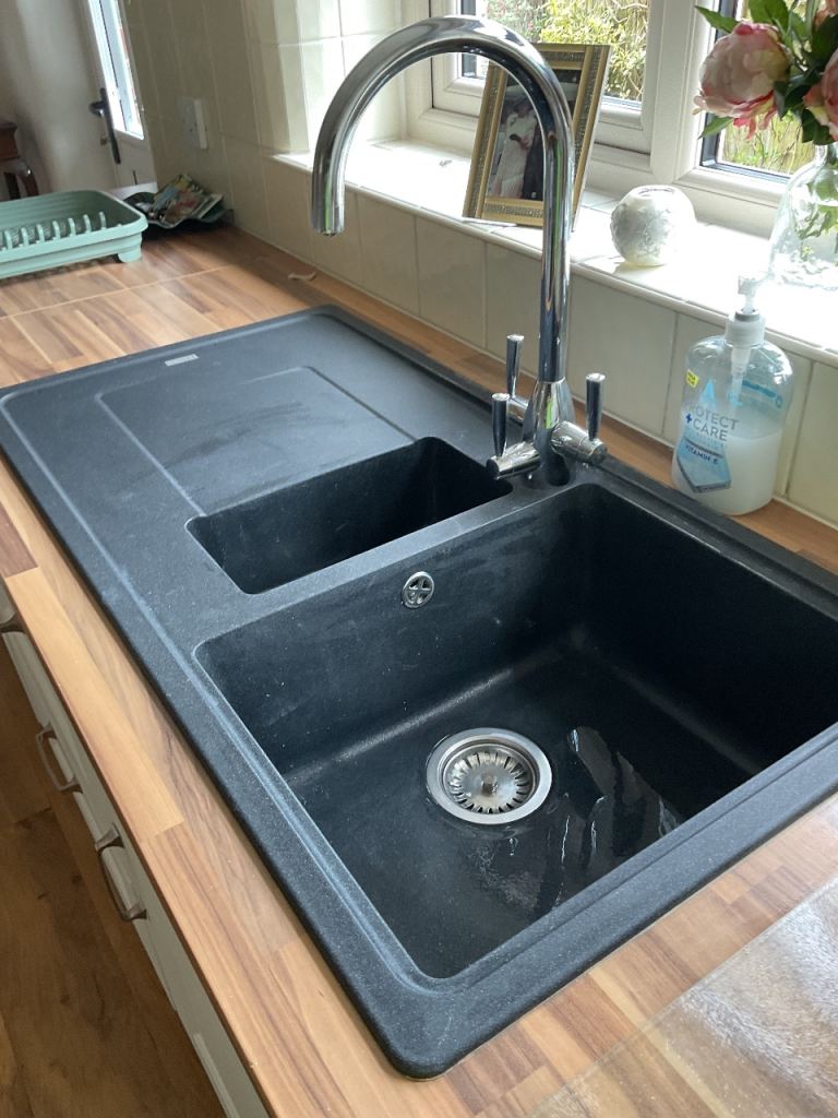 Frankie Kitchen Sink