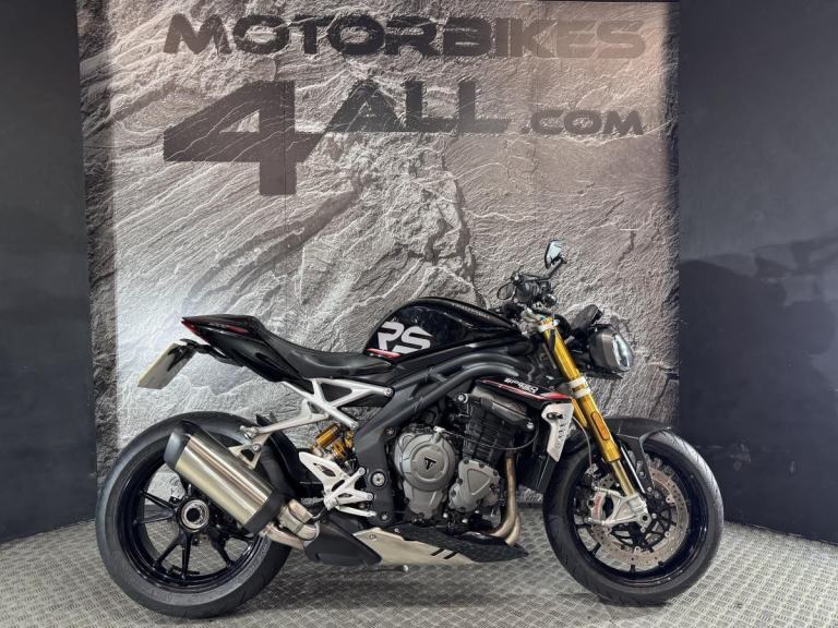 TRIUMPH SPEED TRIPLE 1200 RS 2024