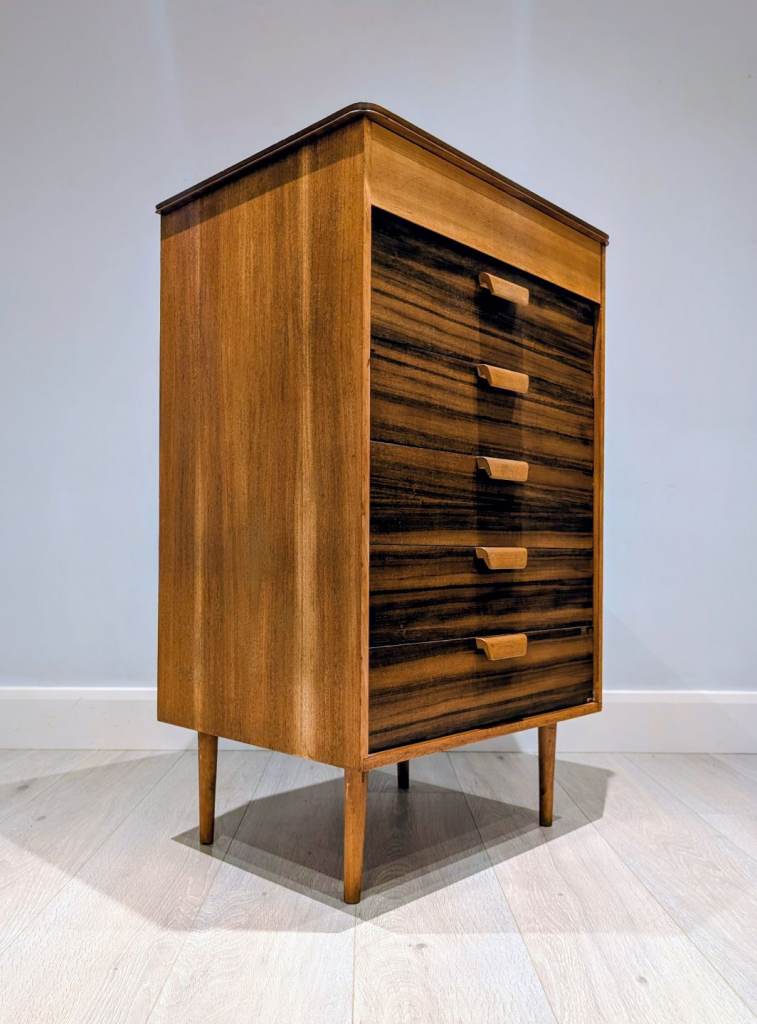 Uniflex Mid-century Walnut Chest of Drawers, 1960s