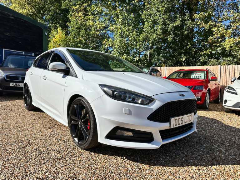 2015 Ford Focus 2.0 TDCi 185 ST-3 5dr HATCHBACK DIESEL Manual