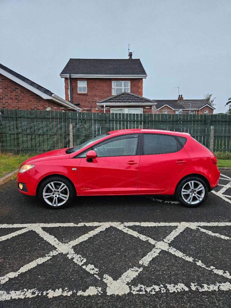 Seat, IBIZA, Hatchback, 2012, Manual, 1390 (cc), 5 doors