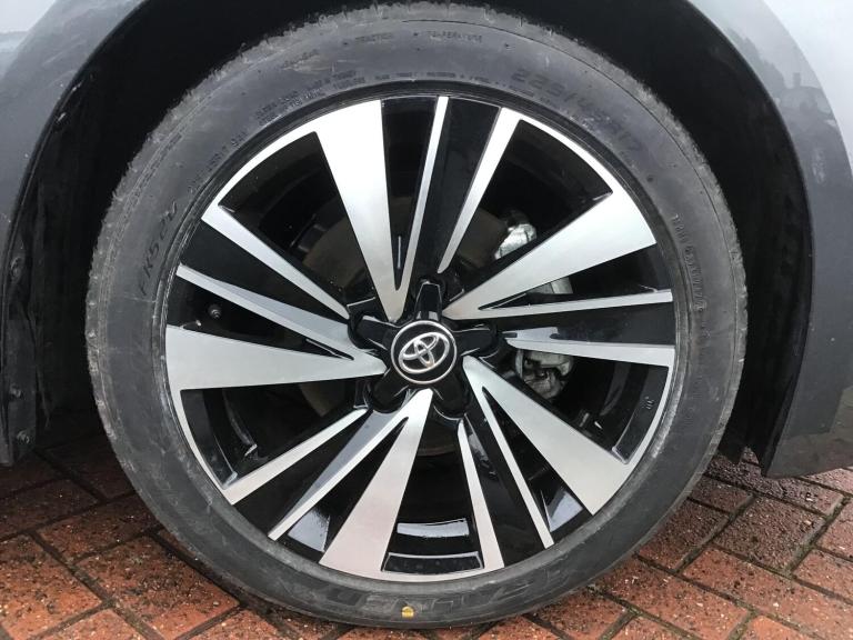 2025 Toyota Corolla 1.8 Hybrid Design 5dr CVT HATCHBACK PETROL/ELECTRIC Automatic