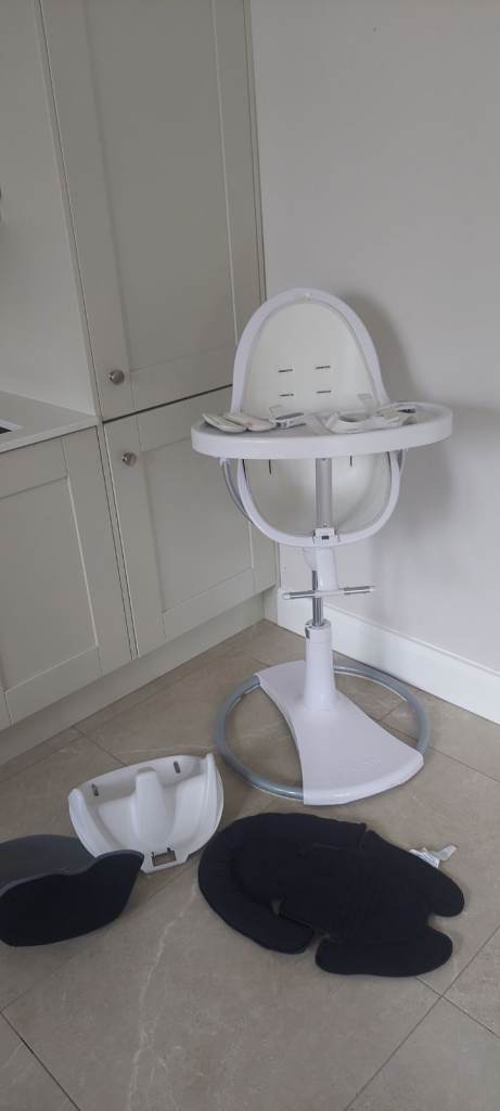 Baby High Chair with Tray – Good Condition