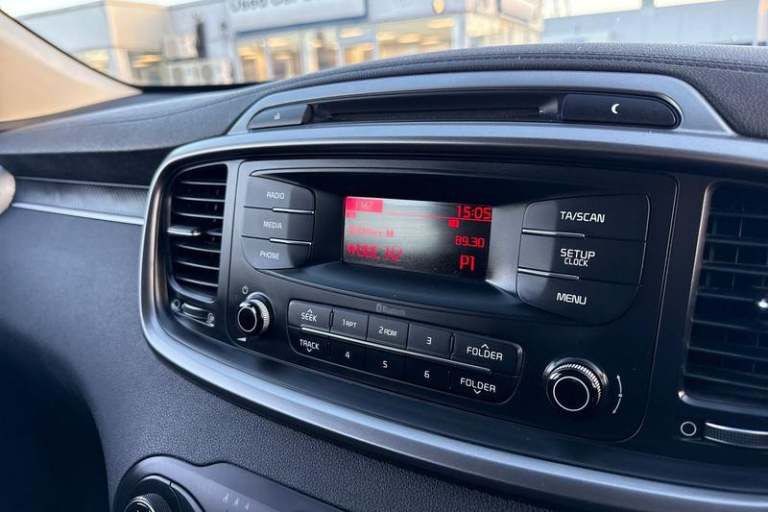 2016 Kia Sorento 2.2 CRDi KX-1 5dr ** Tow Bar ** Manual Station Wagon Diesel Manual