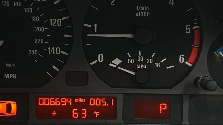 BMW 320D SE * GENUINE 6,000 MILES FROM NEW * YES 6,000 MILES WOW* AUTOMATIC