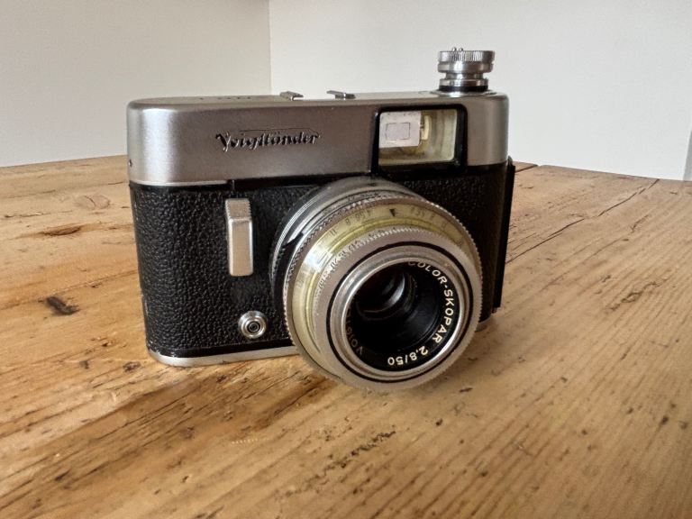 Voigtländer Vito C vintage viewfinder camera, with original case.