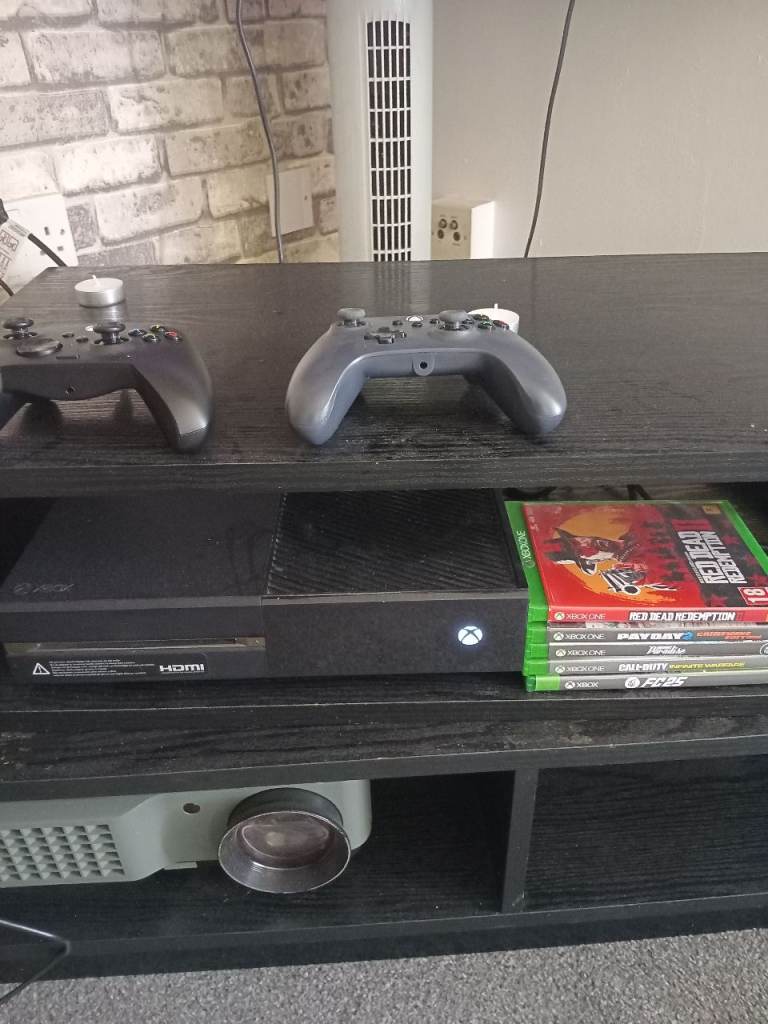 Xbox One Console with Two Controllers & Games