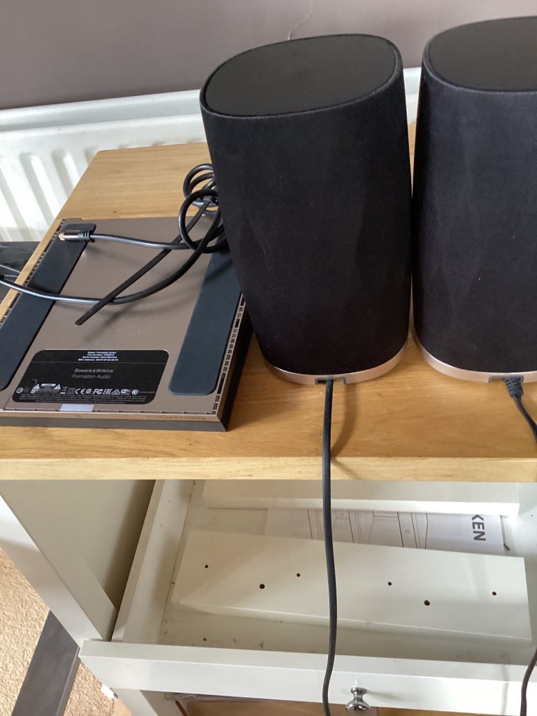 Bowes and Wilkins small speakers and audio unit