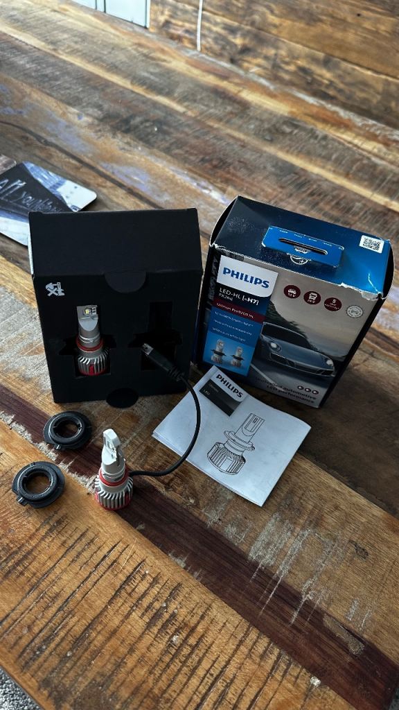Phillips Ultinon Pro 9200 HL new H7