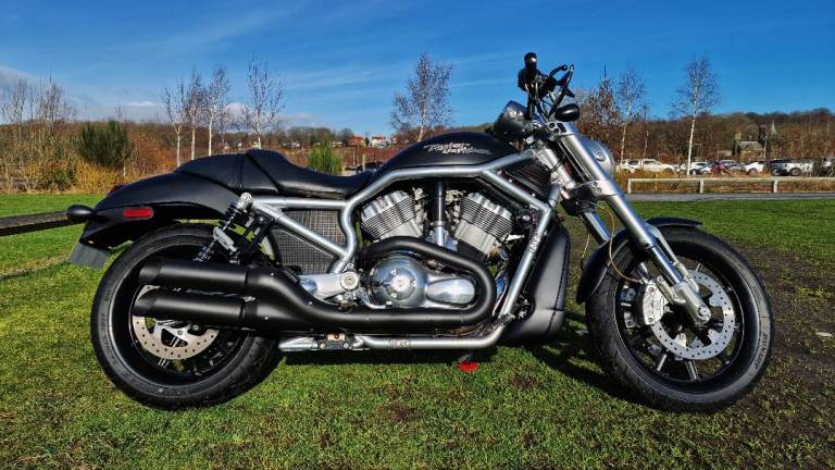 Harley-Davidson V-Rod VRSCR Street Rod