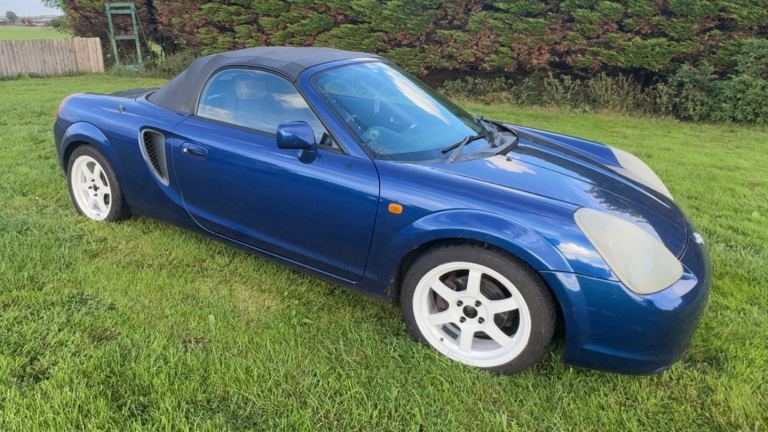 Toyota, MR2, Convertible, 2002, Manual, 1794 (cc), 2 doors