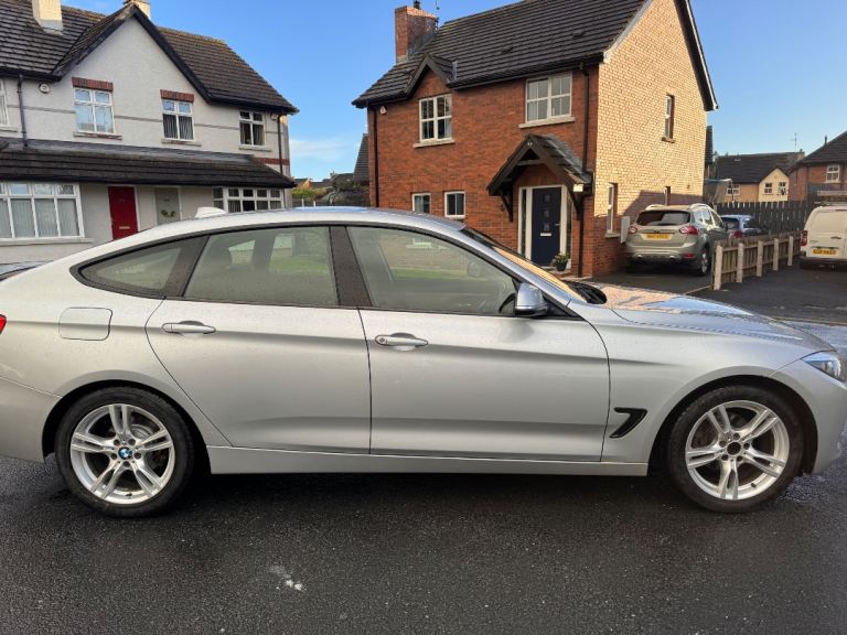 BMW, 3 SERIES, Hatchback, 2014, Manual, 1995 (cc), 5 doors