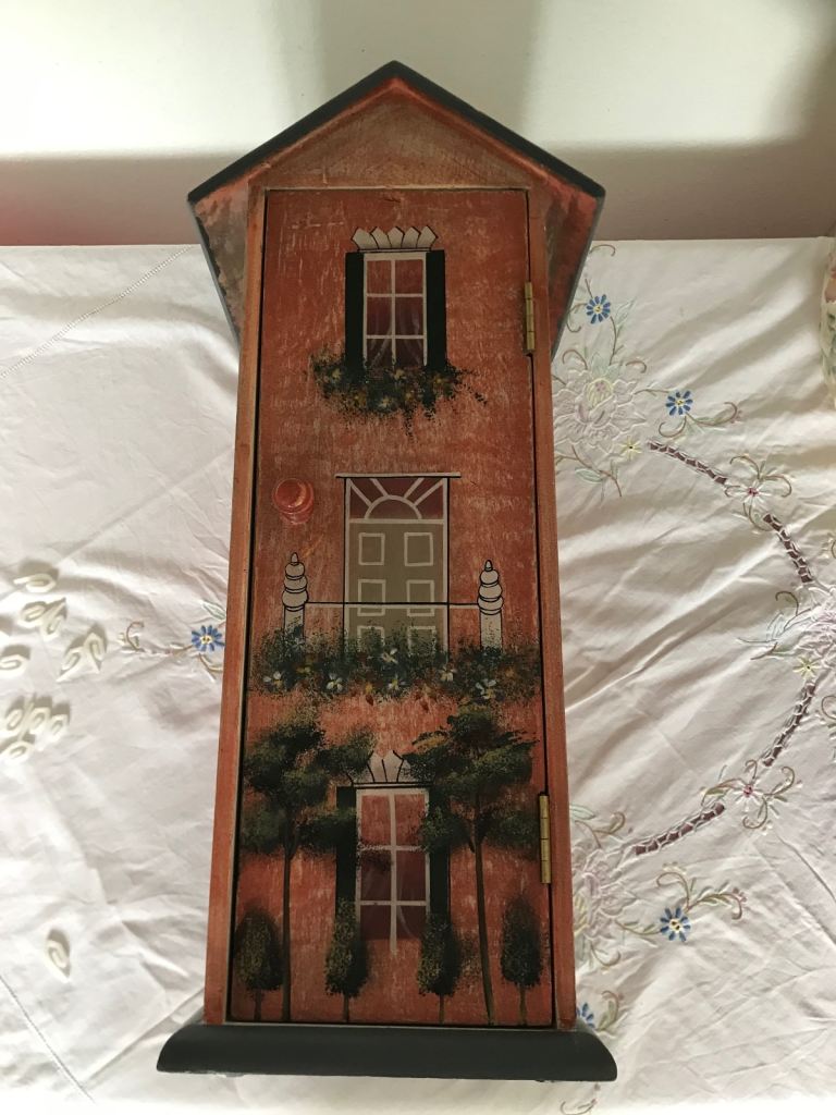 Wooden storage unit/dolls house display 