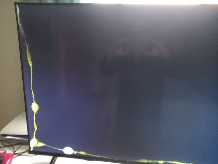 hisense 50in tv spares or repair £25