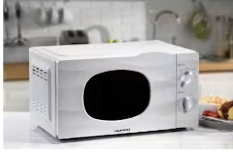 Daewoo microwave ( white )